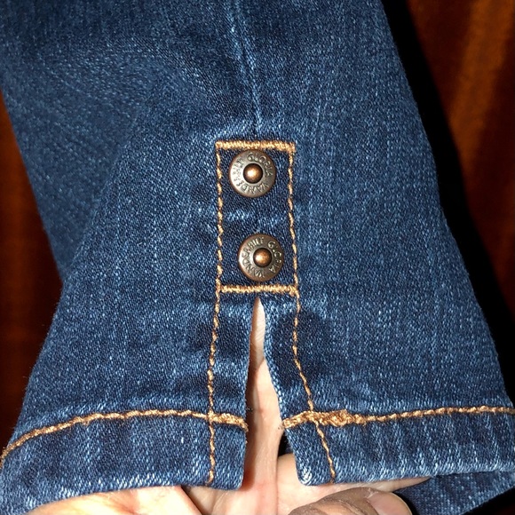 Gloria Vanderbilt Slimming Effect High Rise Capris Jeans - Picture 3 of 5